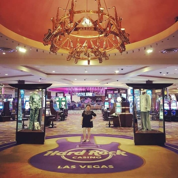 Meet your Posher, Kathy - Picture 1 of 1